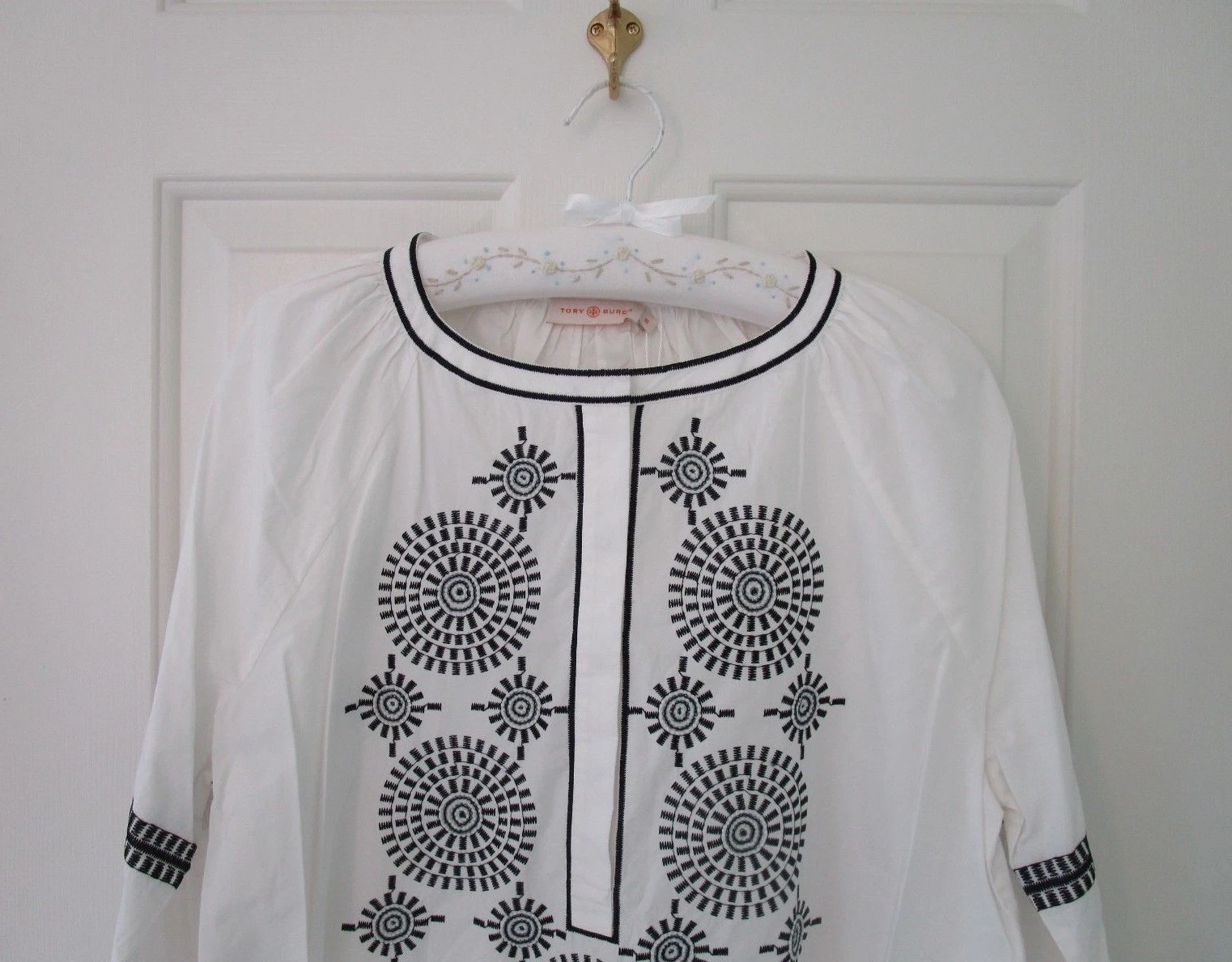 Top contadino Tory Burch Aubrey ricamato nuovo con etichette nuovo avorio 12 $298