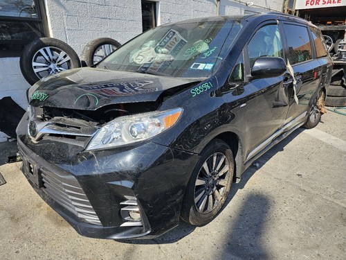 2018-2020 TOYOTA SIENNA WINDSHIELD CAMERA: 8646C-08010 - Picture 11 of 12