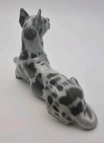 FIRST QUALITY ROYAL COPENHAGEN GREAT DANE FIGURINE #1679 - PERFECT - Picture 8 of 10