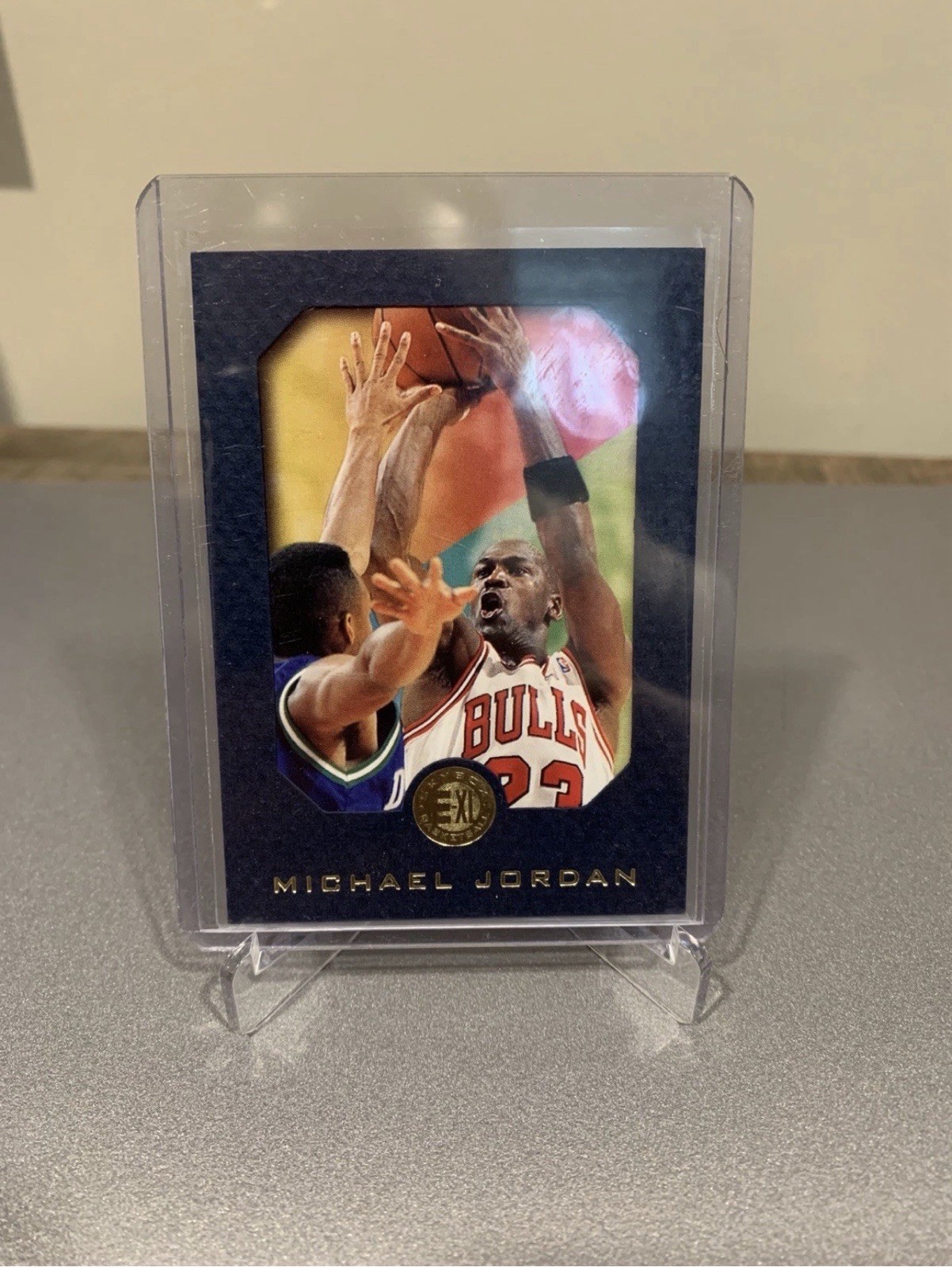 Michael Jordan 1995 Skybox E-XL #10 Blue Price Guide - Sports Card 