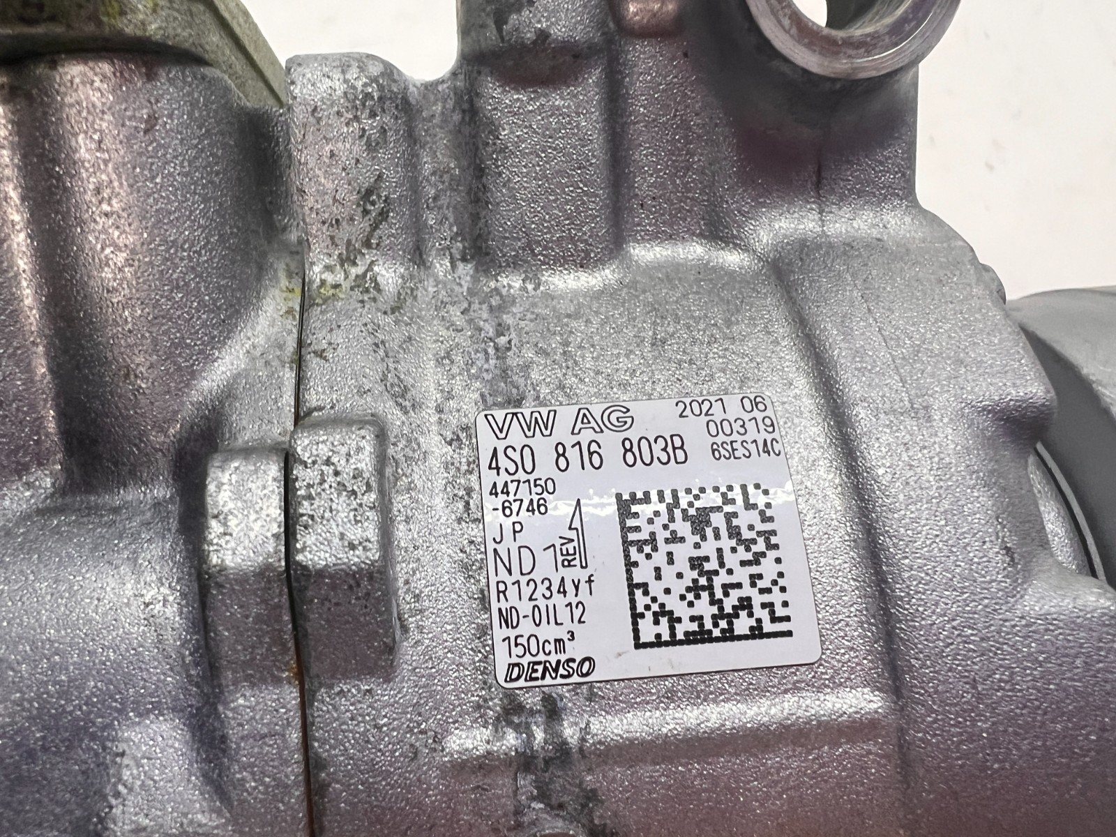 LAMBORGHINI HURACAN AIR CONDITIONING A/C COMPRESSOR OEM 4S0816803B