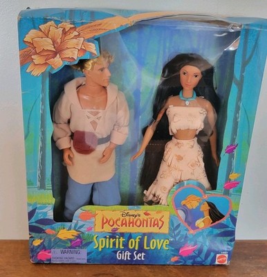 RARE 1995 Mattel Disney Pocahontas & John Smith  Spirit of Love Gift Set NRFB 