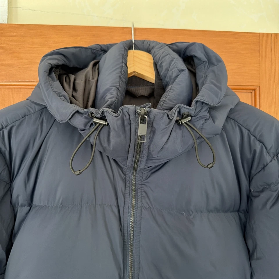 J Lindeberg Men’s Puffer Jacket Navy Large - Image 3 of 4