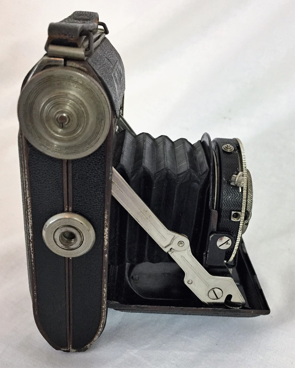 Vintage Balda Baldax 120 Film 6x6 F. Decket Compur Lens 1936