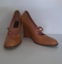 DOLCE & GABBANA Womens Shoes Heels Size 8.5 Brown Leather Wedges