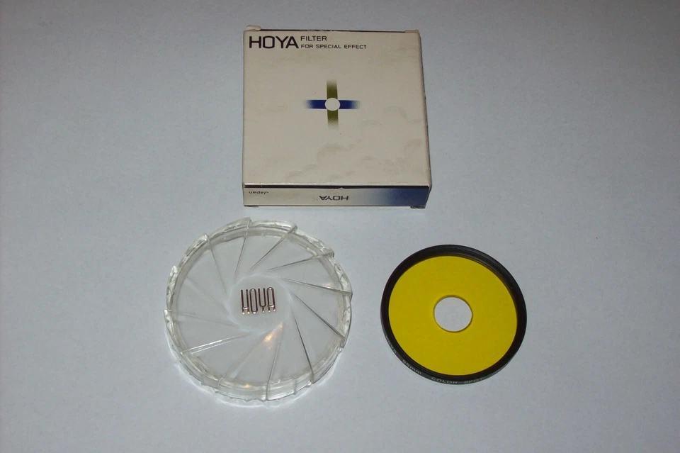 OLD NEW STOCK HOYA 55MM COLOR-SPOT YELLOW SCREW IN FILTER WITH CASE AND BOX - Image 2 of 4