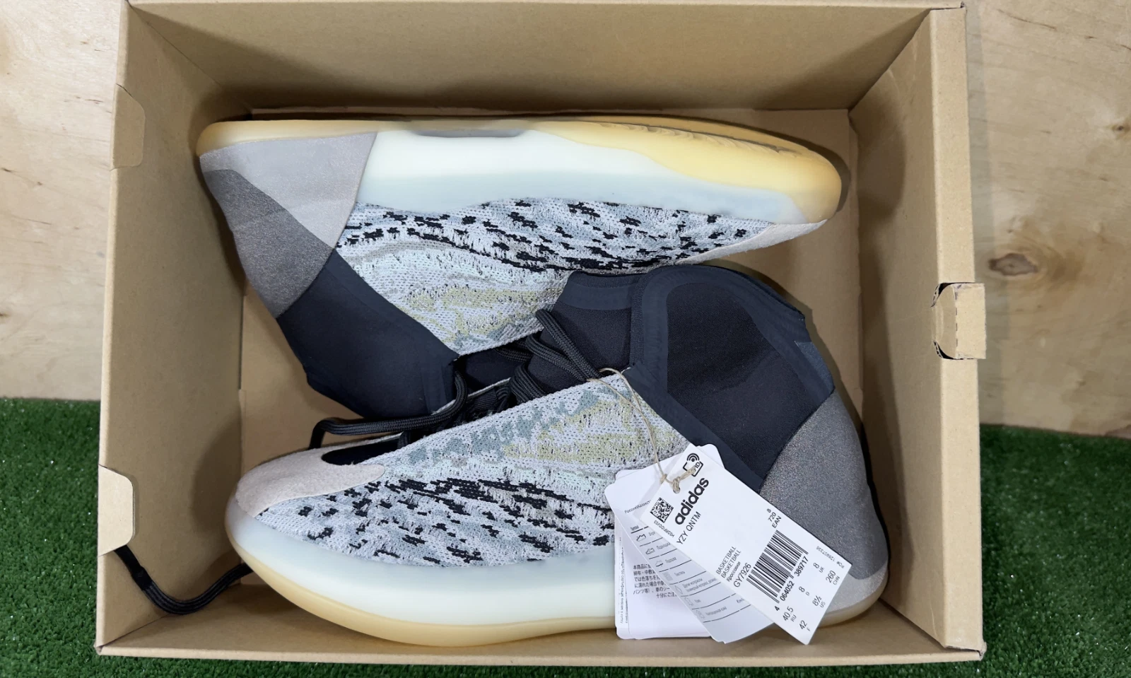 Adidas Yeezy Quantum Sea Teal GY7926 taglia US 8 5 UK 8 stivali grigi sneaker...