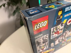 LEGO Ultra Agents Hurricane Heist Set 70164 & Toxikita's Toxic Meltdown 70163 