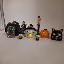 8pc Halloween Decor Lot Mixed Pumpkin Cottage Witch Scarecrow Vampire Skulls