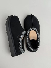 UGG Tasman Black / Wool-Lined Braided Slip-On 