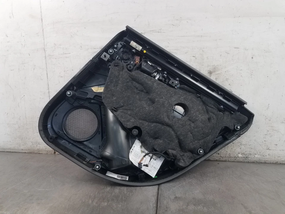 Panel de puerta del conductor trasero izquierdo Audi S6 Quattro C7 2014 #1779 Foto 3 de 4