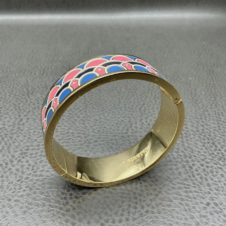 Brazalete Brazalete Talbots Esmalte Tono Dorado Patrón Geométrico Rosa Azul 7.5 Pulgadas Foto 3 de 4