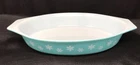VTG MCM PYREX Turquoise Snowflake 1.5QT Casserole Dish  USA Milk glass No Chips