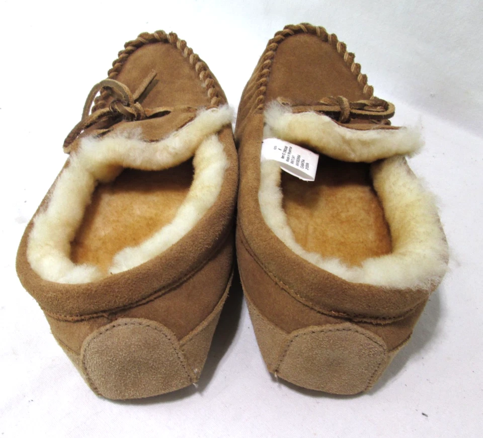 Zapatillas mocasín LL Bean para niños de gamuza tostada forradas de piel de oveja con suela de goma talla 6 Foto 4 de 4