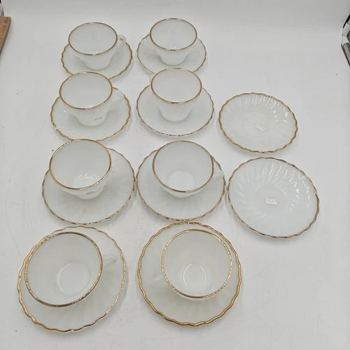 Vintage Oven Proof Fire King Anchor Hocking 8 Cups & 10 Saucers, Gold Rim 8 Sets