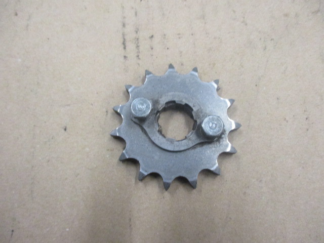 Pignons sortie de villebrequin pour Honda 600 XLR - PD03 main image 1