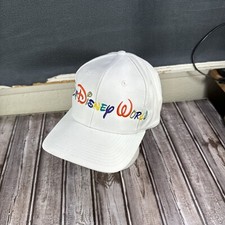 Vintage Walt Disney World Goofy's Hat Co Rainbow Spellout Snapback Cap Rare