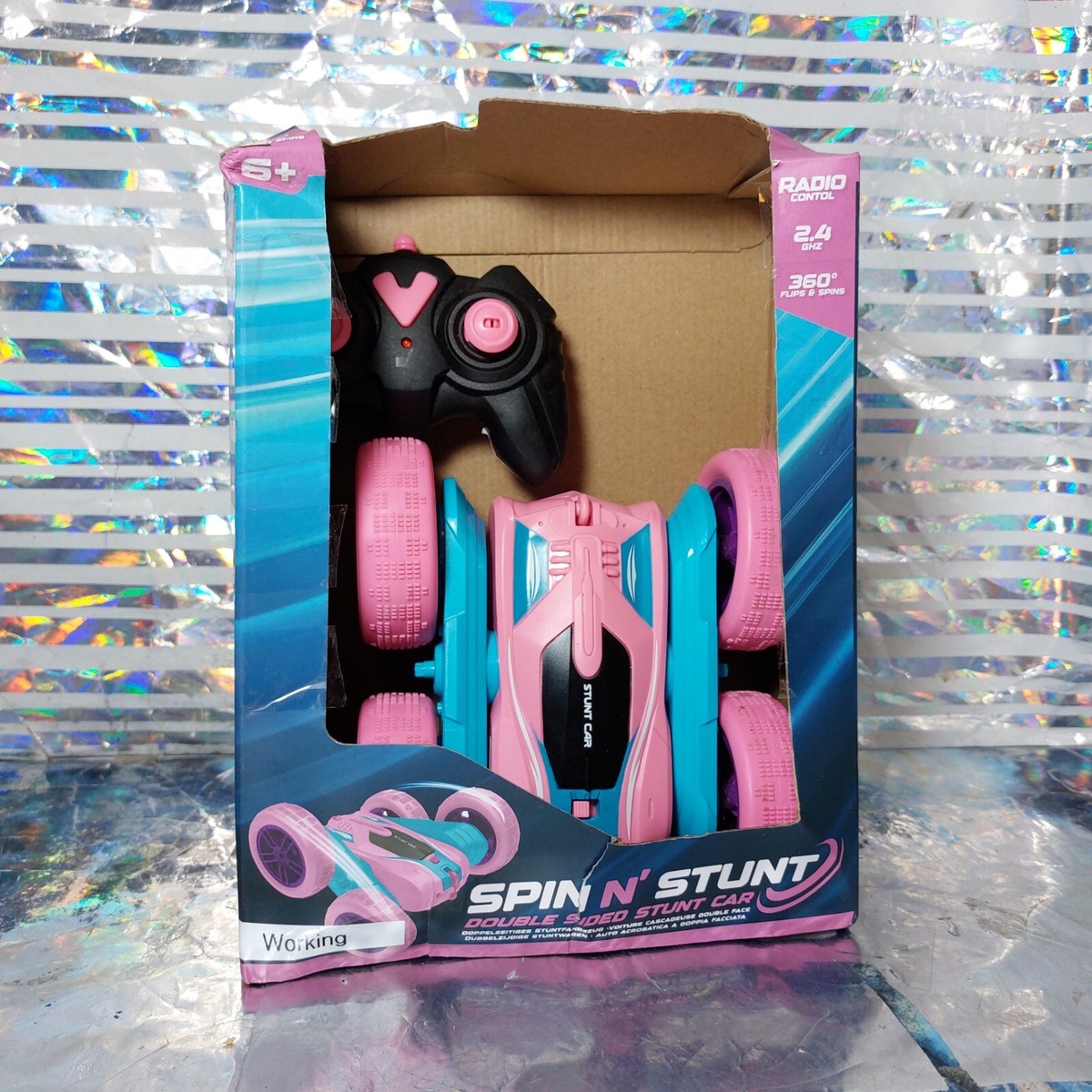 Smyth's Toys Boxed Spin N' Stunt RC Car 360° [1:24 Scale] [Pink