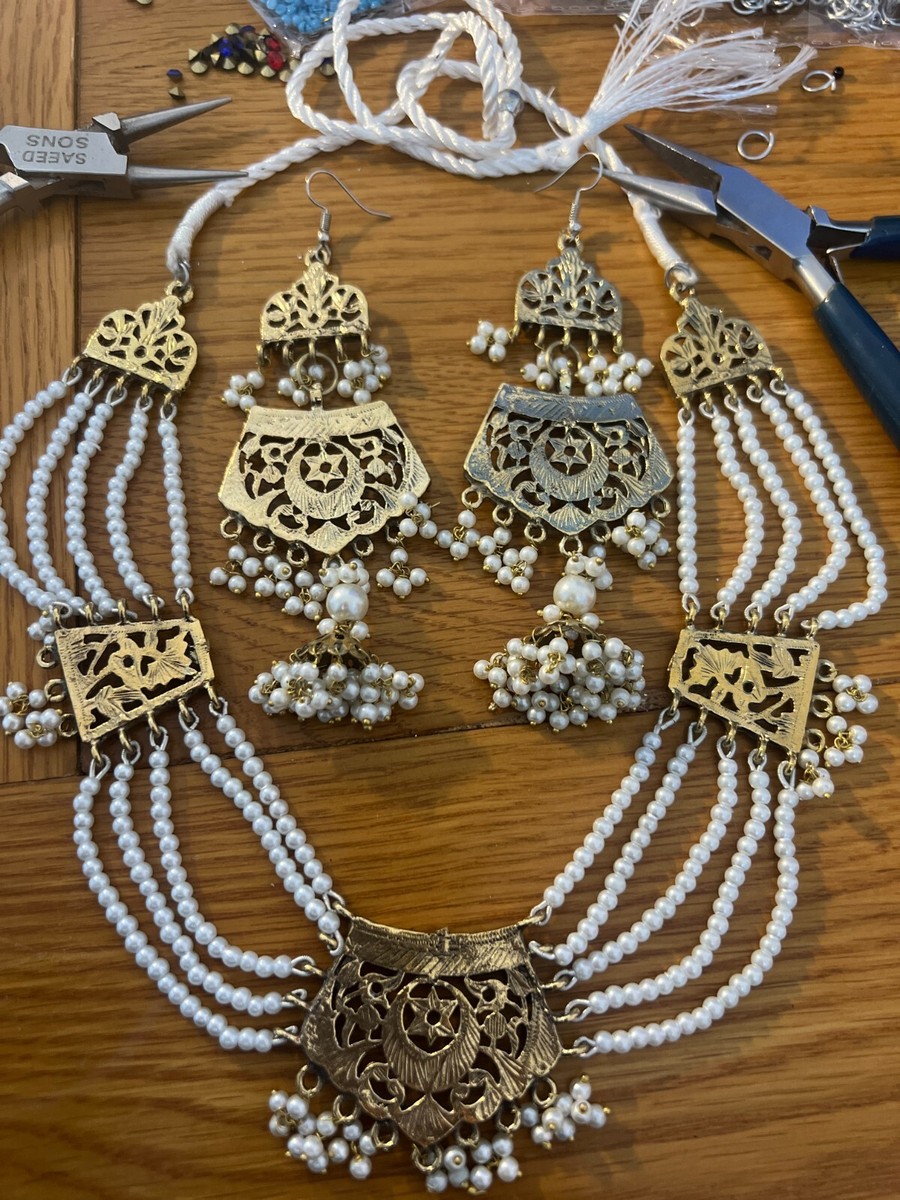 Collar distintivo tribal de joyería afgana Kuchi Boho escote pastún joyas