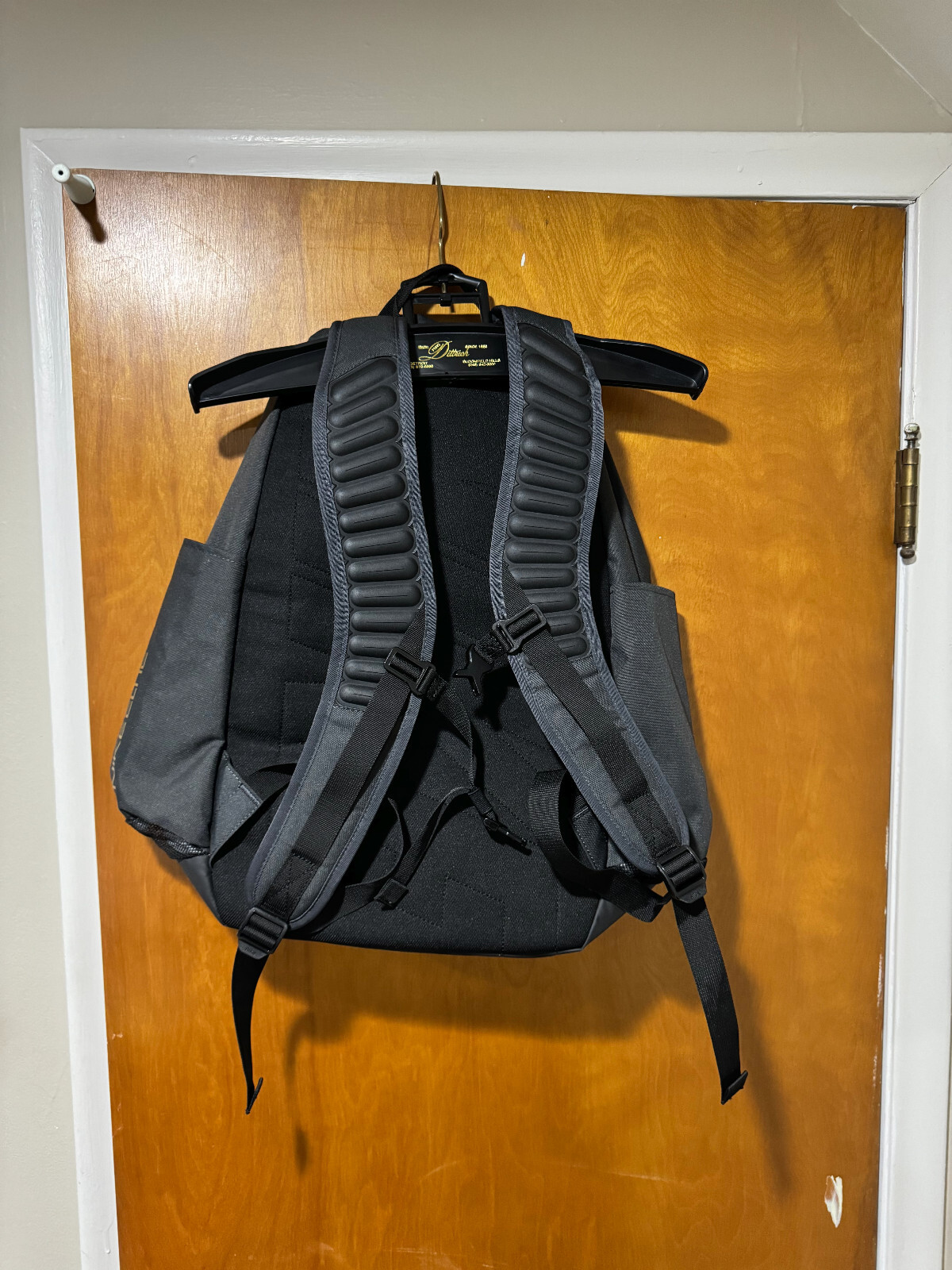 Nike Elite Quad Zip Hoops Backpack Black, White, & Gold Max Air Team 2.