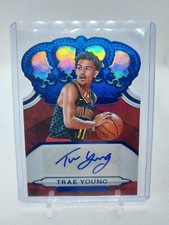 2018-19 Crown Royale Trae Young Blue Crystal Rookie Auto RC #37/49 Hawks SP /49