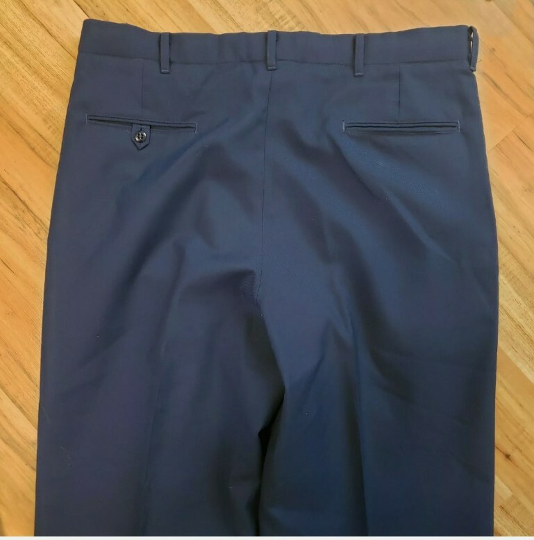 TROUSER, MEN'S , DRESS (ARMY) SIZE: 32s C NSN:8405-01-552-3378