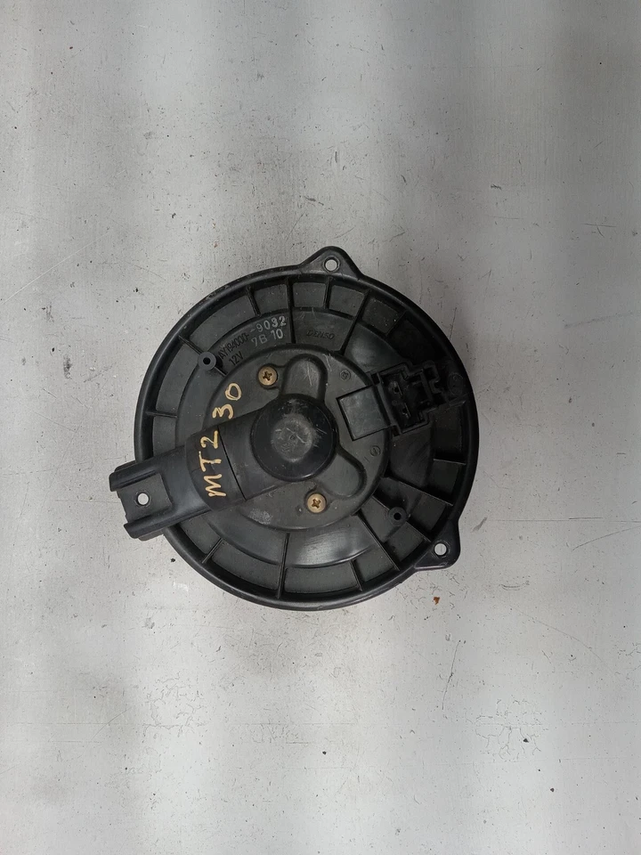 1999 - 2003 MITSUBISHI GALANT HVAC ВОЗДУХОДУВКИ ДВИГАТЕЛЯ OEM, 615-58467 - Изображение 2 из 4