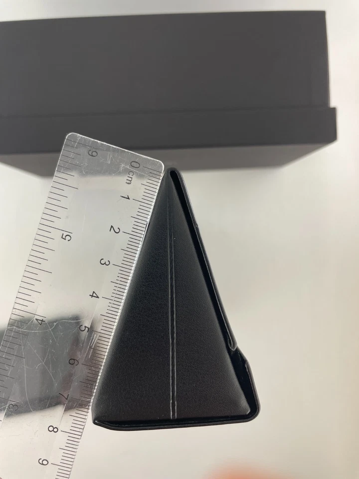 Gafas de sol de lujo Dior estuche rígido con caja. Paños. Negro. 100% Nuevo Auténtico Foto 2 de 4