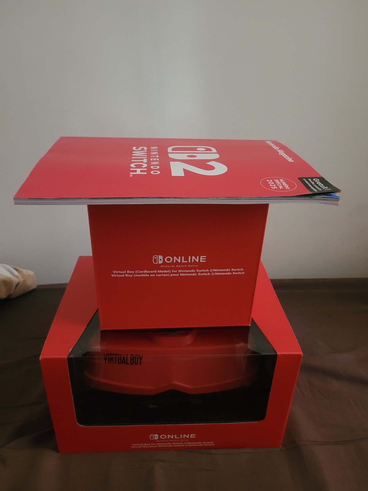 Virtual Boy Nintendo Switch accessoire carton VR pour soirée geek