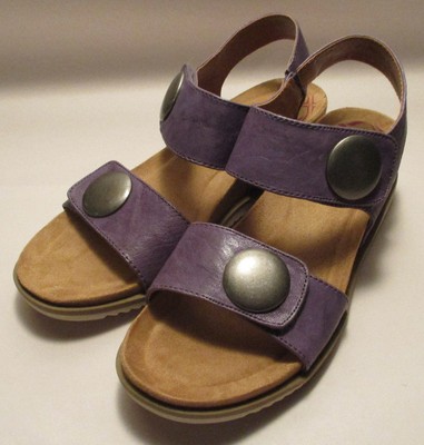 comfortiva pamela sandal
