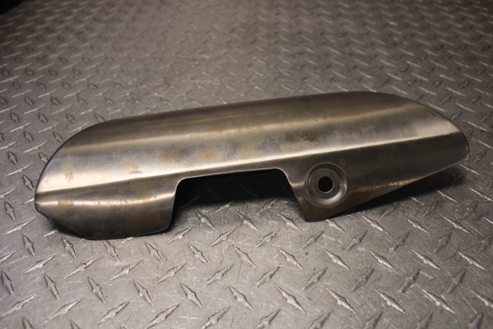 Теплозащитный экран глушителя Triumph Tiger 800 от оригинального производителя - Изображение 3 из 4