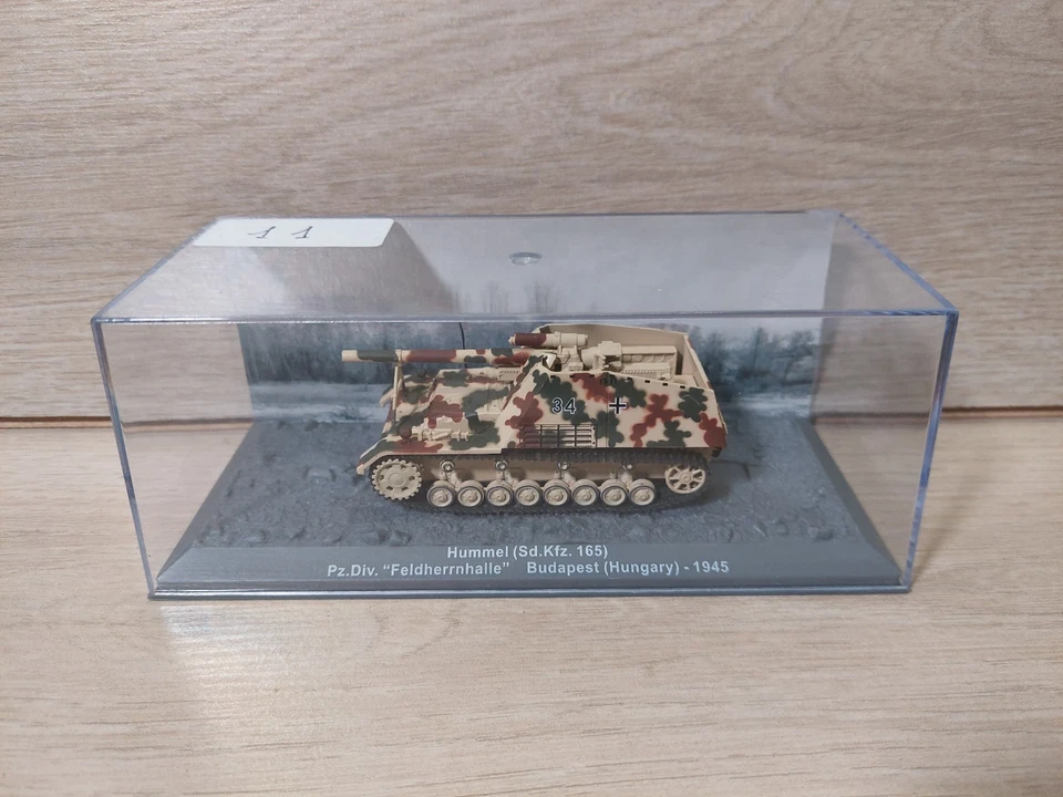 carro armato hummel 1/72 - Immagine 2 di 4