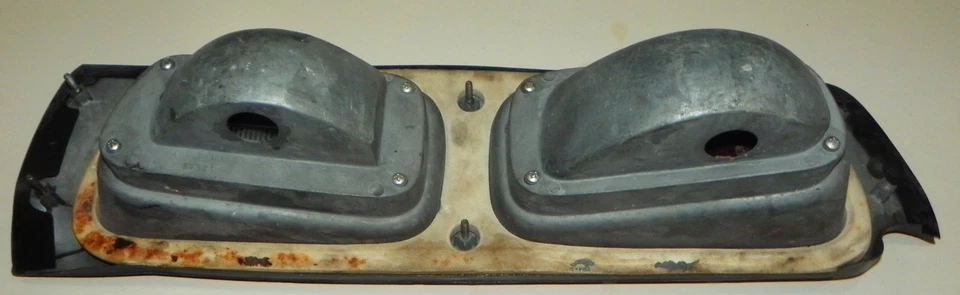 1972 1973 1974 DODGE CHALLENGER RT SE ORIGINAL MOPAR DRIVER SIDE TAIL LIGHT #1 - Image 2 of 4