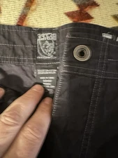 Kuhl Radikl Pants Khaki Mens 33 x 30 Black Hiking Camping Outdoors Pants - READ