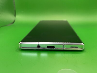 Top Mint] docomo SHARP AQUOS R6 SH-51B WHITE Android Leica Lens