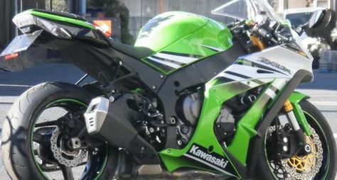 KAWASAKI NINJA ZX-10R 2011-2015 BRACKET 11056-0601 side covers