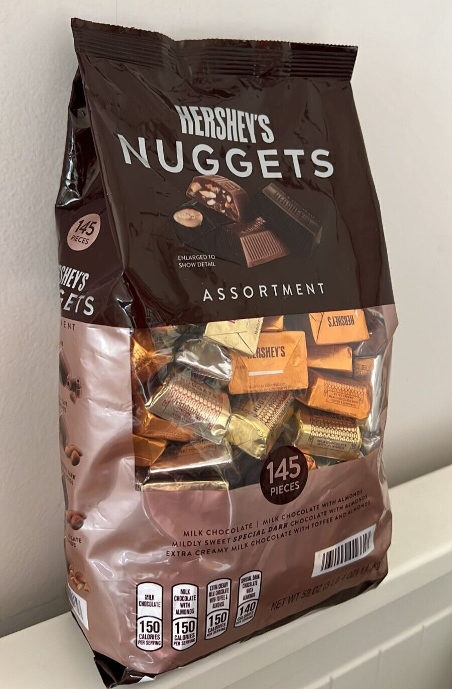 NEW Hershey's Nuggets Assortment 145 Pieces Chocolate Candy 1.47kg