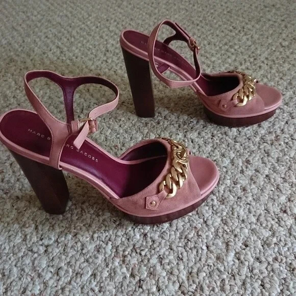 Marc By Marc Jacobs pink Suede & Leather Chain Detail Platform Sandals size 38