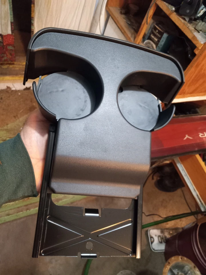 Portavasos trasero Jeep Grand Cherokee 2001-2004 en consola central 55196766AA Foto 2 de 4