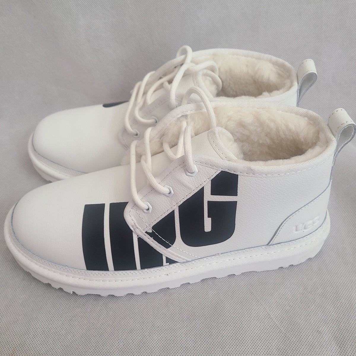 UGG Men display picture 3