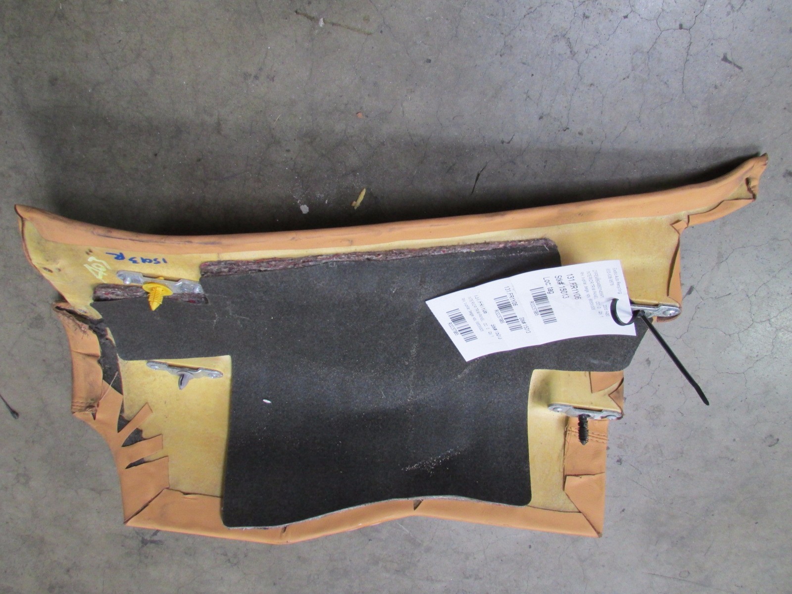Ferrari 430, RH, Right B-Pillar Trim Panel, Beige, Damage, P/N 68538305