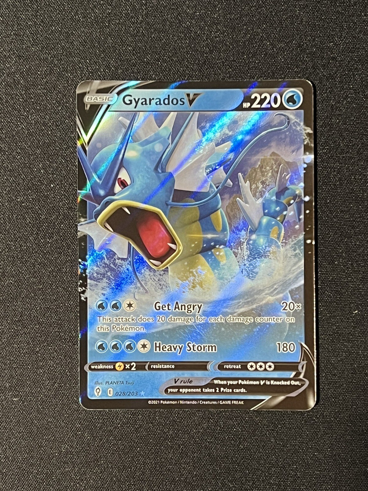 Gyarados V - 028/203  Evolving Skies Ultra Rare Mint/NM Pokemon TCG