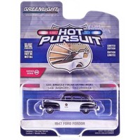Hot Pursuit 1947 Ford Fordor Lapd 1:64 Metallauto GrüN Greenlight 43040A