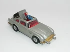 Corgi 270 James Bond Aston Martin DB5   w/baddie * original vintage *