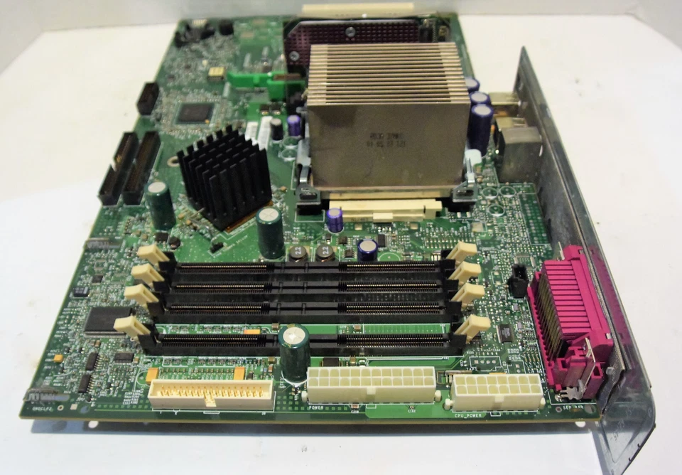 Dell 5E692 Motherboard Dimension 8100 Socket 423 - Image 4 of 4