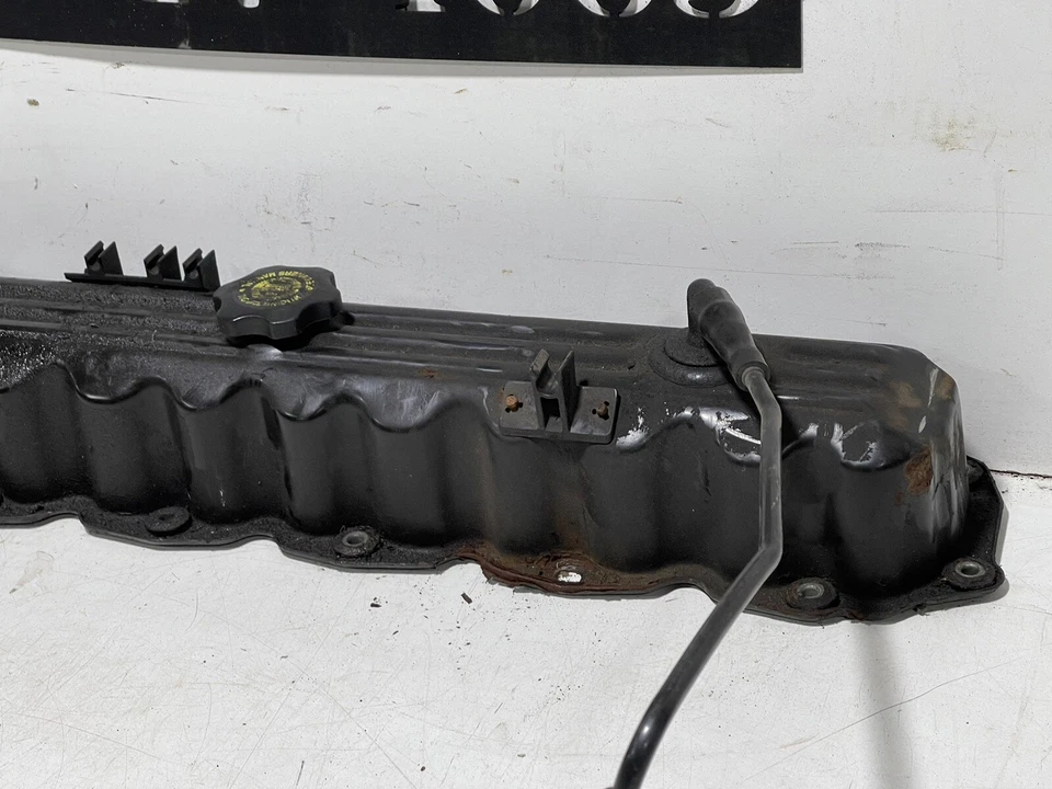 97-06 Jeep Wrangler TJ 4.0 OEM Steel Engine Valve Cover 6 Cylinder CC 3U - Image 4 of 4