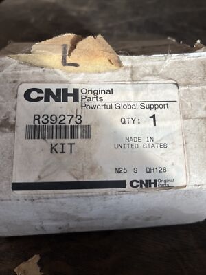 NOS CNH Parts OEM R39273 SEAL  for 550E, 855C, 855D, 1150B, 1150C, 1150D