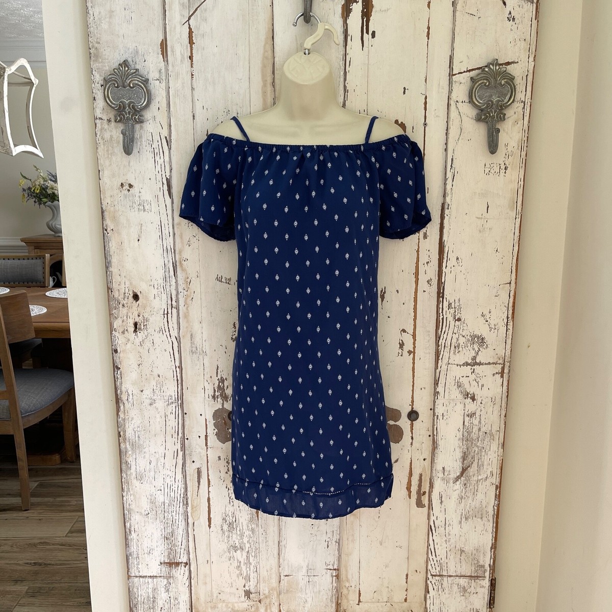 old navy summer dress Size Small Woman's Blue White Cold Shoulder Casual Shift and xl (18)machine wash according to the care instruction label . Old Navy Summer Dress Women's
