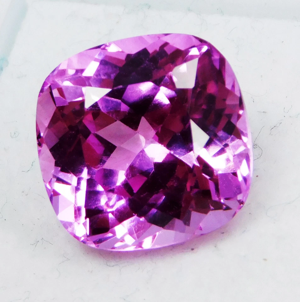 Preciosa piedra preciosa suelta de corte radiante rosa natural de kuncita certificada de 10,60 quilates Foto 3 de 4