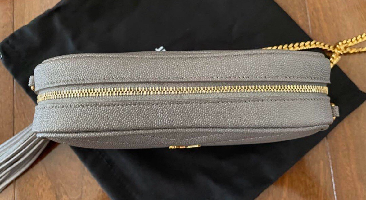 ✴︎SAINT LAURENT✴︎ Borsa a tracolla Mini Lou in pelle per fotocamera GIOCO